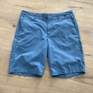 Travis Mathew Shorts Blue Size 36 Nylon Blend 10” inseam